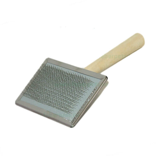 Tesala cu dinti densi si maner lemn 12*6 cm